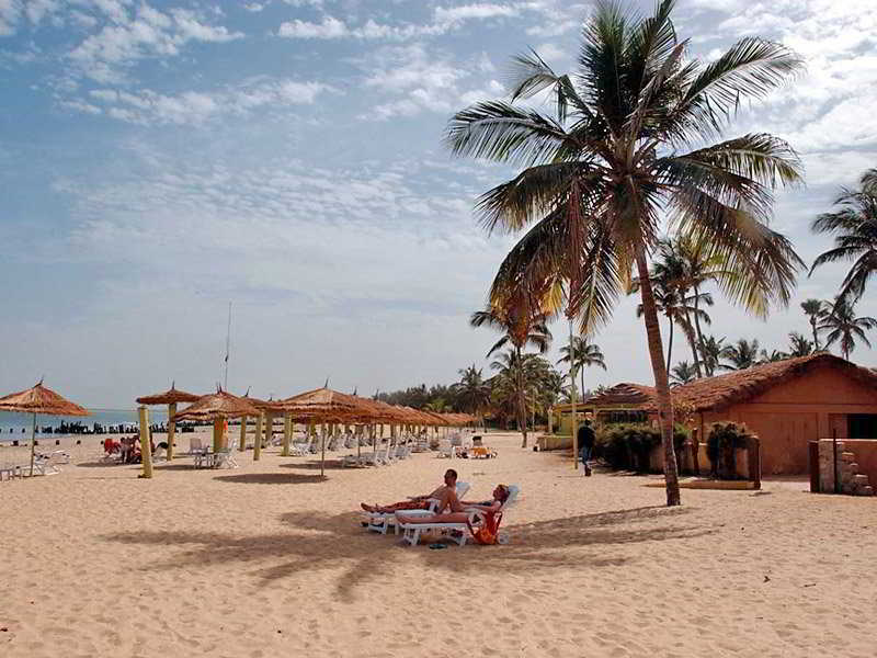 Sunbeach Hotel & Resort Bakau Extérieur photo