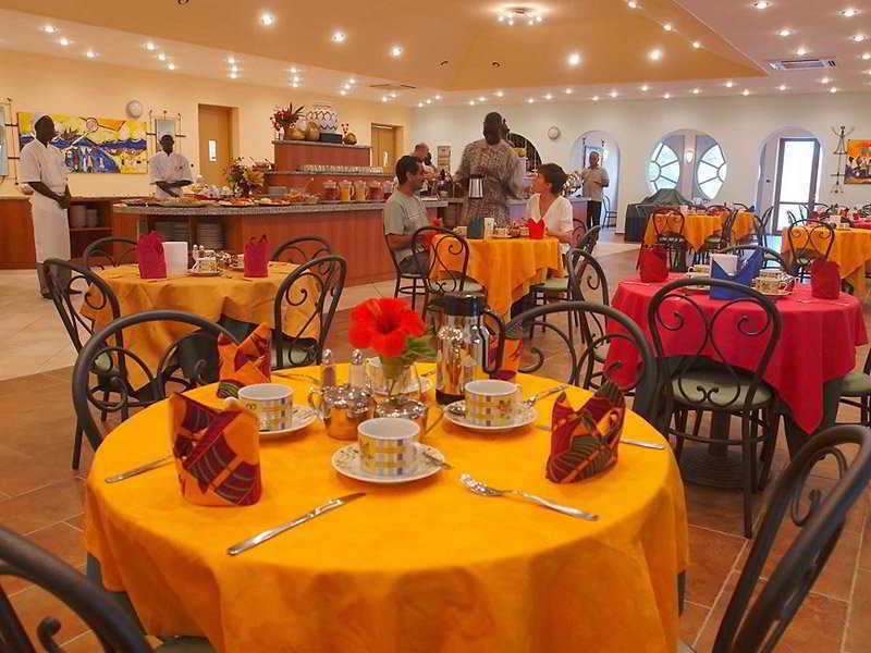 Sunbeach Hotel & Resort Bakau Extérieur photo