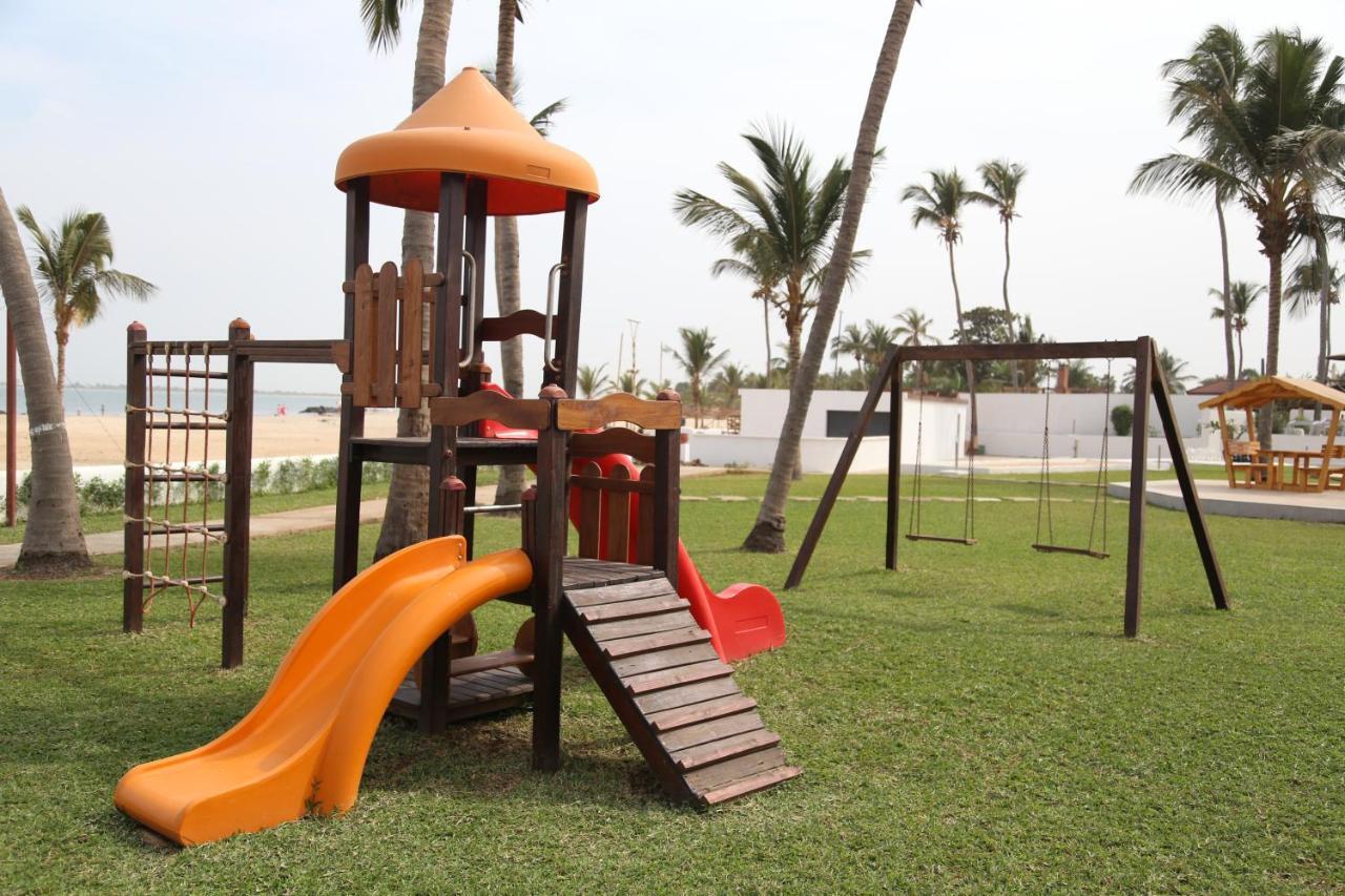 Sunbeach Hotel & Resort Bakau Extérieur photo
